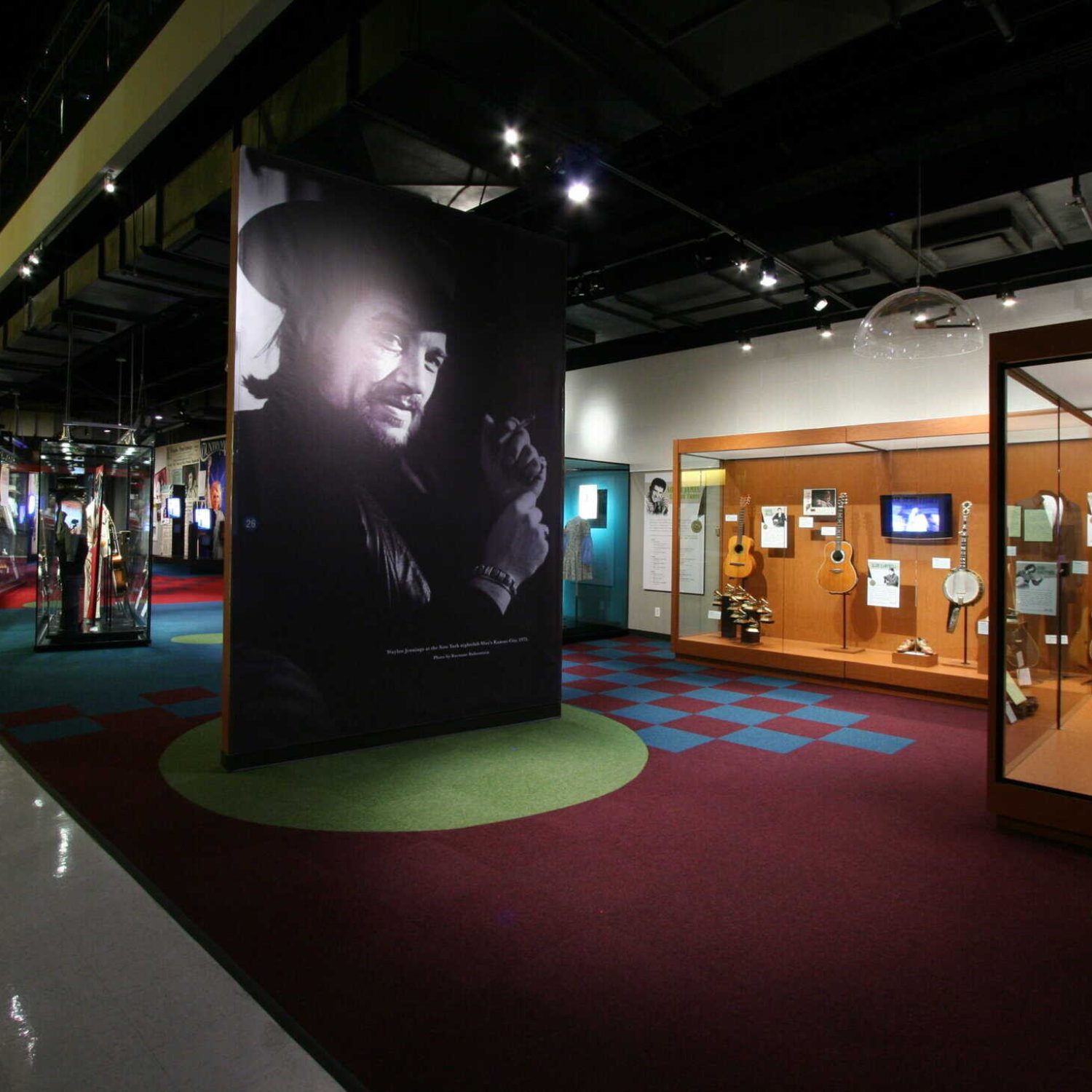 cmhof uber 2 041